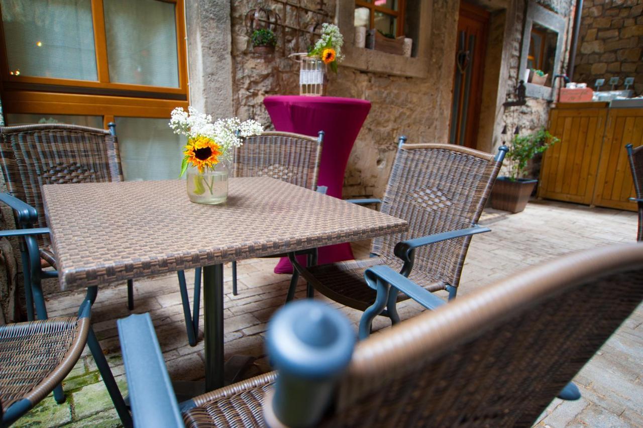 Goldgemaeuer Appartements Ochsenfurt Dış mekan fotoğraf
