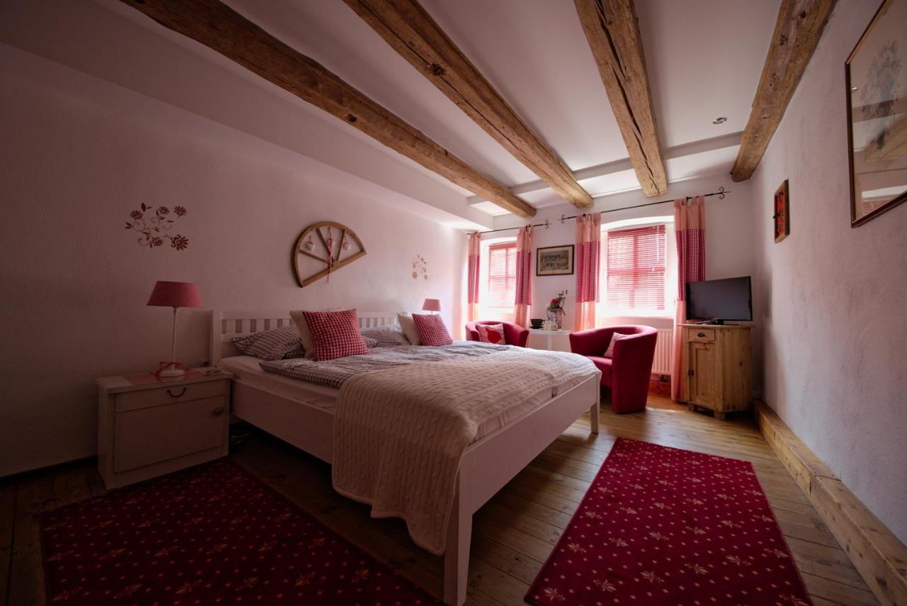Goldgemaeuer Appartements Ochsenfurt Dış mekan fotoğraf