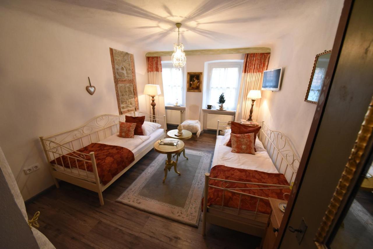 Goldgemaeuer Appartements Ochsenfurt Dış mekan fotoğraf